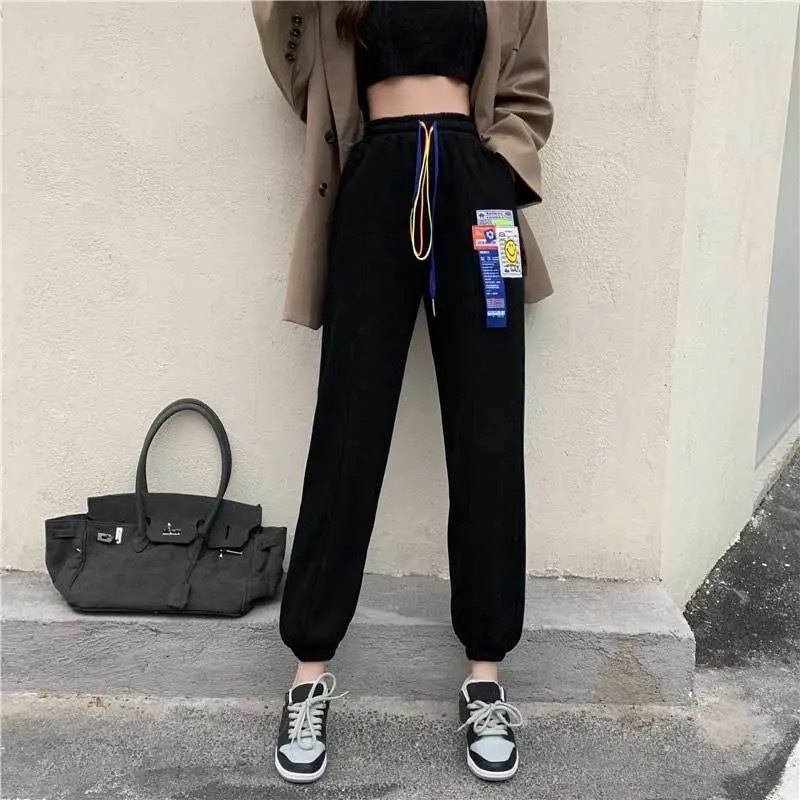 

2021 New Female Winter Plus Cashmere Hot Fashion High Jogging Woman Loose Streetwear Pants SBFW, White