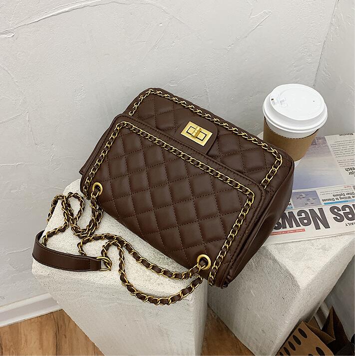 

factory wholesale women handbag classic plaid leather shoulder bag new chain decoration women messenger bag joker leather fashion bag, Black;red