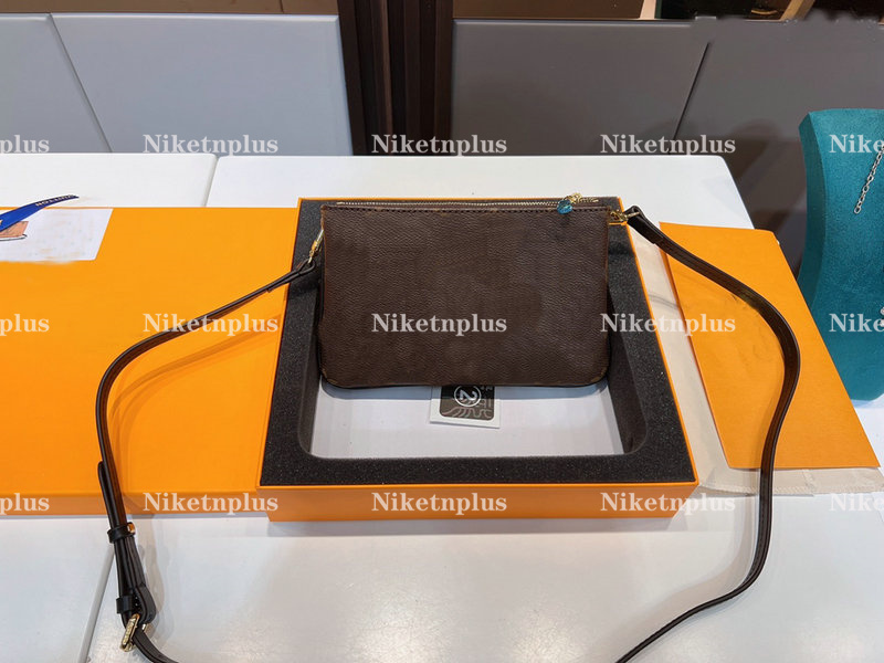 

Double Zip Chain Bag Two Zipped Pockets Women Designer Handbag Luxurys Bags Monograms Giant Reverse Leather Pouch Wallets M69203, #1