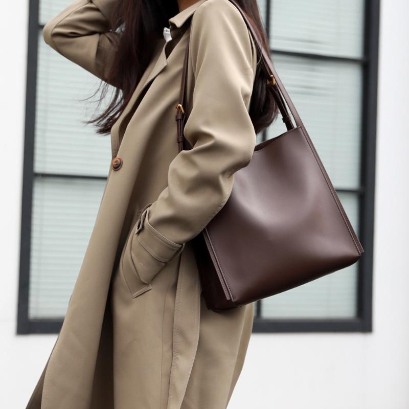 

Classic Hand Bags for Women Chain Shoulder Bag Brand Leather Handbag Luxury Handbags Women Tote Elegant Crossbody Bags Designer