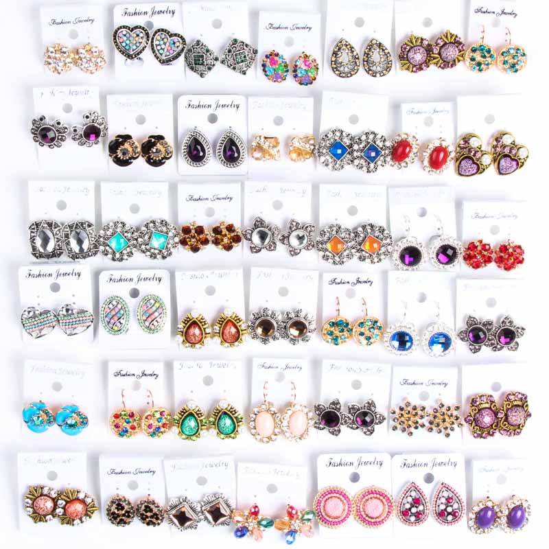 

Wholesale 50 Pairs Women Earrings Rhinestone Fashion Jewelry Stud Earring Mix Styles Party Gifts Brand New, Golden;silver