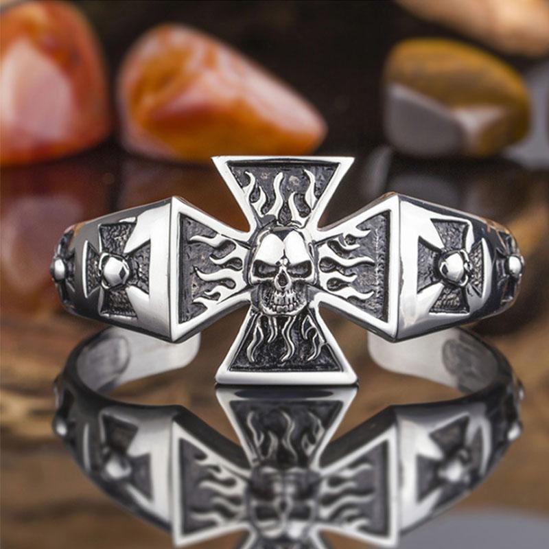 

Bangle Personality Trend Gothic Skull Cross Bracelets For Men's Fashion Domineering Punk Style Rock Party Jewelry Gift