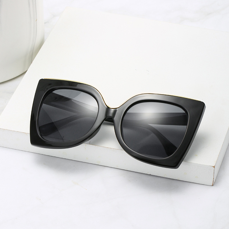 

2020 New Decorative Metal Frame Men's Sunglasses Hipster Brand Design Glasses Fashion Women's Shading Lens Sunglasses Wild Style