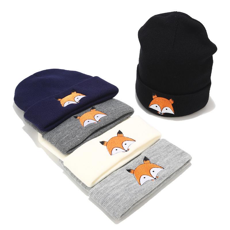 

Beanie/Skull Caps Winter Hat Embroidery Animals Warm Hats Men And Women Outdoor Thick Beanie Hip Hop Cap Solid Color Unisex Knitted, White
