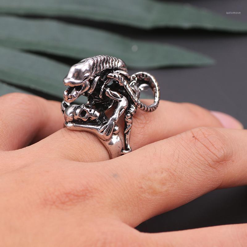 

2020 Autumn And Winter New Punk Style Alloy Vintage Lizard Ring For Men Hip-hop Personality Animal Ring Jewelry Gift1