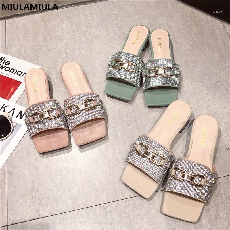 

MIULAMIULA Designers 2020 Summer New Bling Rhinestone Metal Chain Decoration Flat Slippers Loafers Mules Flip Flops1, Beige