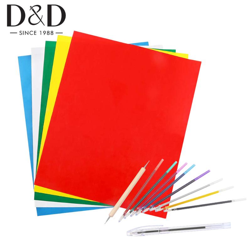 

10pcs Embroidery Transfer Paper Kit with 8pcs Water Erasable Pen Refills for Cross Stitch Cloth Tracing Paper DIY Sewing Tools