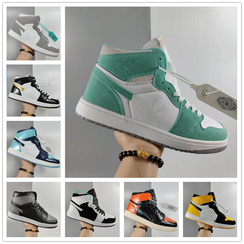 

2021 Classic Brand Skateboard Sports Shoes For Men Women High Top Lace-Up Casual Flat Shoes Outdoor Unisex Zapatos Sneakers 36-44