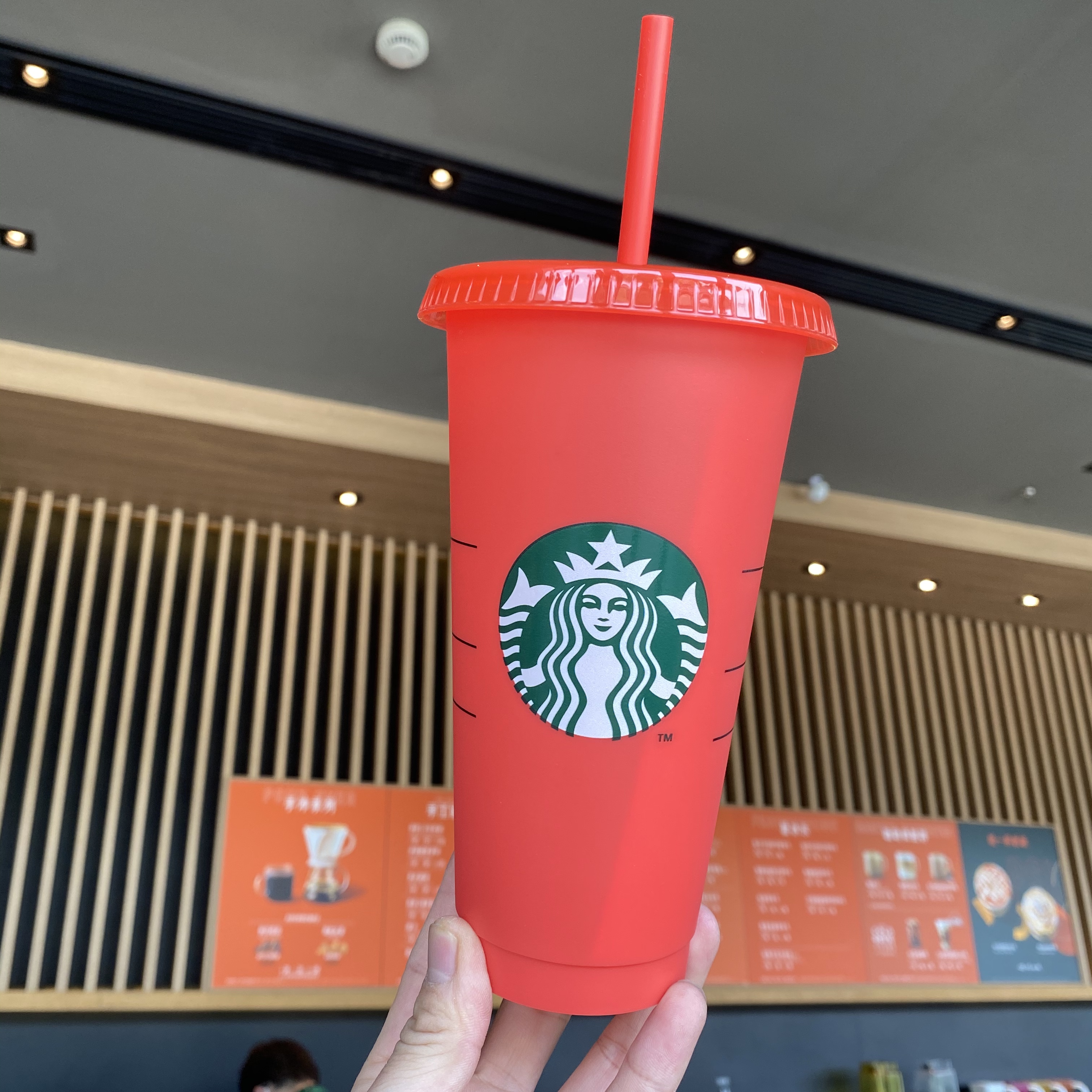 

New 24OZ Cup Change Color Costom Drinking Magic Cup With Plastic Mug Straw Juice Coffee Starbucks Lip Changing Tumblers And Plastic Col Ikpu