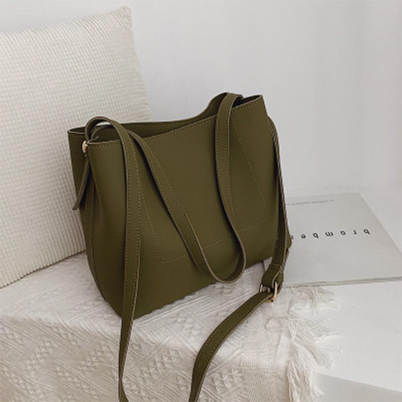 

Large Capacity Women's Shoulder Bags Casual Pu Soild Crossbody Bags For Women Fashion Commuter Tote Lady Purses And Handbags, Black