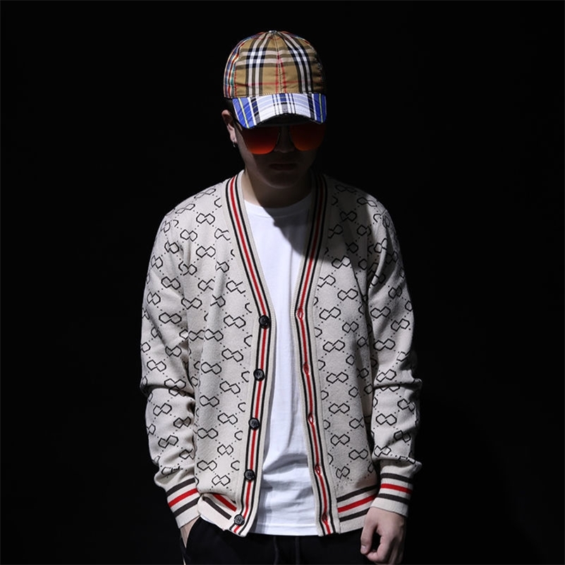

Trend New Men Cardigan Sweaters Fashion Wool Sweatercoat Knitwear Male V-Neck Collar Outerwear Brand Clothing Single-breast 201105