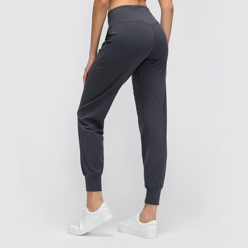 

PASSION Naked-feel Women Sweatpants Brushed Women Track Pants Squat Proof Workout Sport Joggers with Pockets, Black