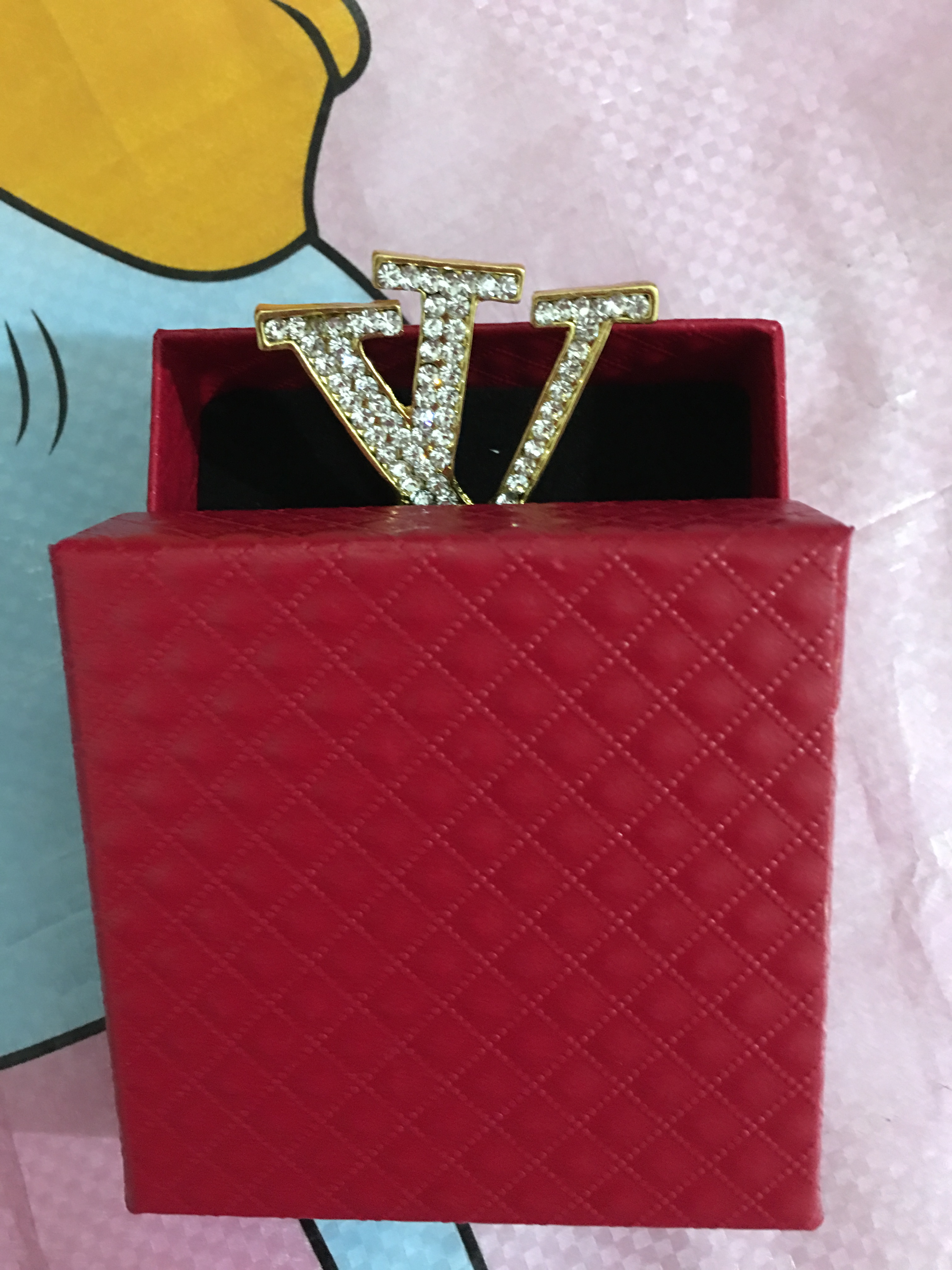 

2021 Hot Sale Letter Design Brooch Sparkling Crystal Rhinestone Pin Ladies Girl Western Accessories Fast Delivery