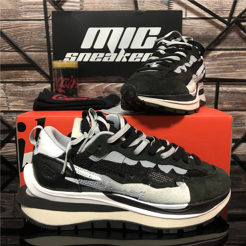 

Top Quality Sacais Undercover x Daybreak LDV Waffle Shoes Summit White Black Nylon Men Women Fashion Breathe Outdoor Sports Platform shoes, Customize