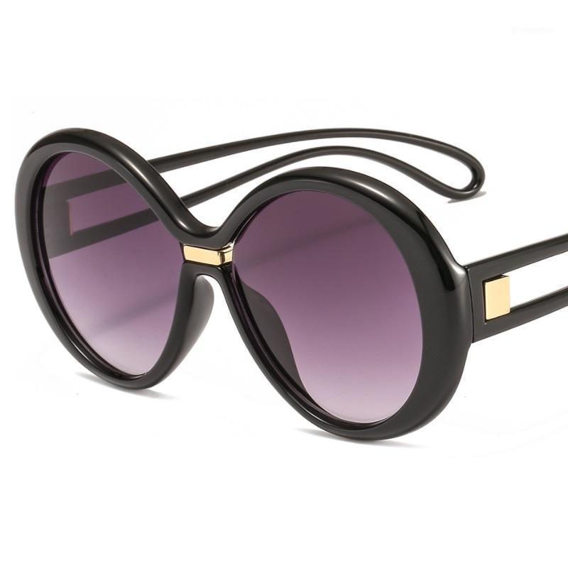 

2020 New Women Fashion Sunglasses Luxury Ladies Stylish Designer Sun Glasses Round Colorful Eyewear1