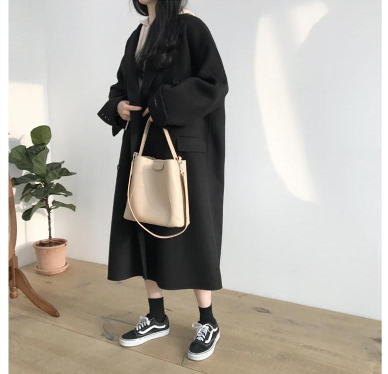 

Casual Large Capacity Totes Designer Wide Strap Women Handbags Luxury Pu Leather Shoulder Crossbody Bags Buckets Bag Lady Purses, Black