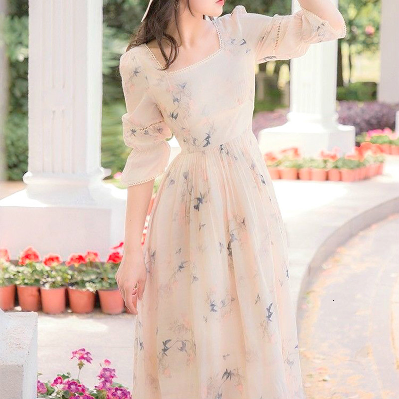 

2021 New Vintage Retro Women Elegant French Floral Print Fairy Casual Korean Style Lace Chiffon Summer Party Tnha, As the picture