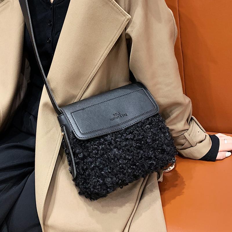 

Black Soft Fur Shoulder Bags for Women 2021 New Winter Leather Crossbody Handbag Ladies Fluffy Wool Small Flap Bag