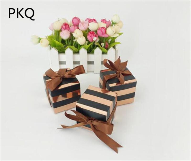 

5.5x5.5x5.5cm Candy Paper Box Golden Striped Wedding Packaging Box Square Present Packaging Mini Ribbon Boxes 10Pcs
