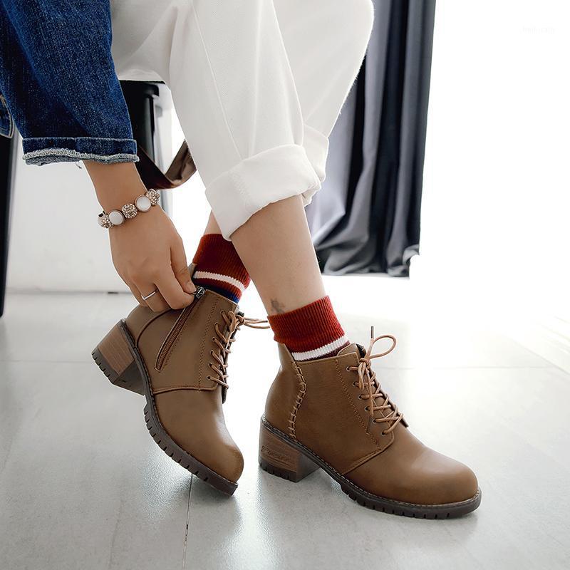 

British style thick with antiskid boots with a short tube for women's shoes in 2020 autumn and winter Fashion short boots1, Black