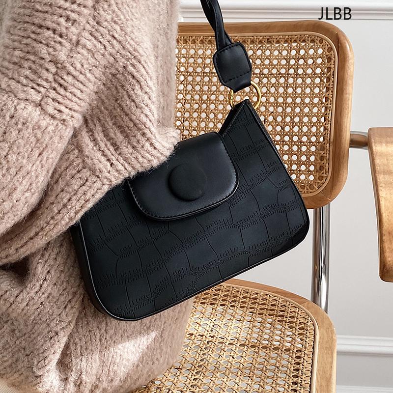 

High Quality Underarm Women's Bags Fashion Matte Small Square Bag Elegant Travel Lady Handbags Solid Color Bolsa Feminina, Black