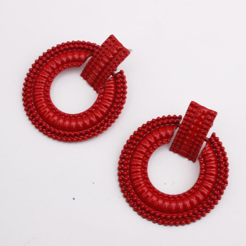 

Paint effect the European and American fashion accessories cross-border joker geometric circular metal earrings female personali1