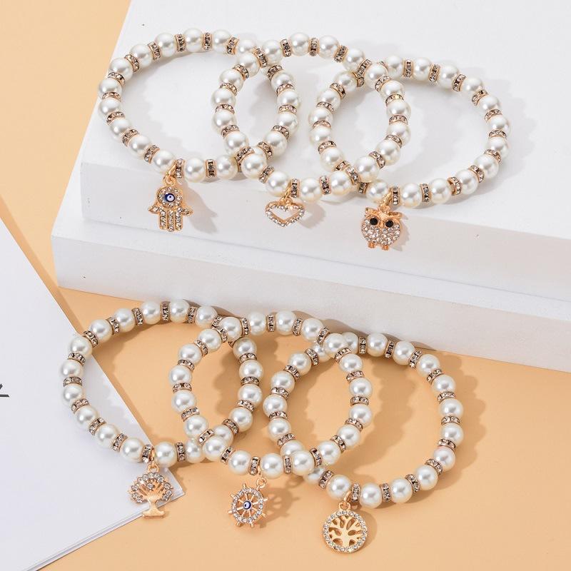 

Rhinestone Fatima Hand Heart Pendant Charm Bracelet Simulated Pearl Beads Elastic Bracelets For Women Jewelry