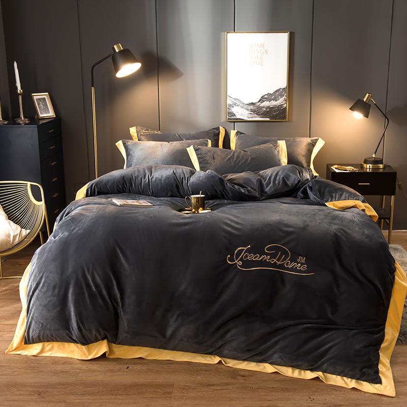 

4pcs European Style Bedding Set Thicken Flannel Duvet Cover with Pillowcase Velvet Embroidery Bed Sheet for 1.5M/1.8M/2M Bed, Light grey