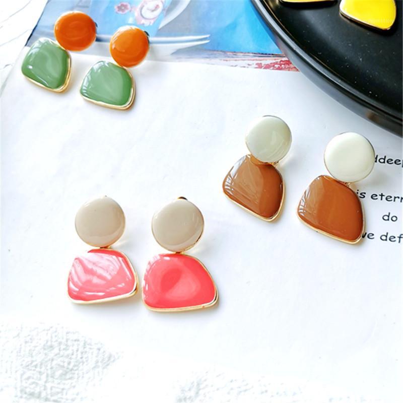 

Unique fashion jewelry round drip earrings match color and fresh spring statement girl party gift earrings female model1