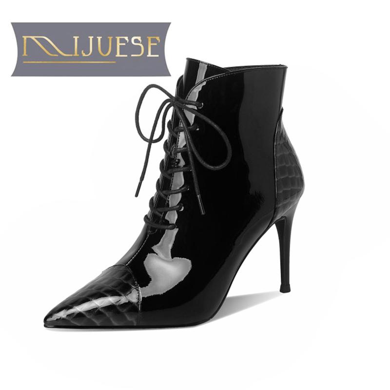 

MLJUESE 2021 women soft ankle boots cow leather lace up boots winter short plush pointed toe high heels women, Black