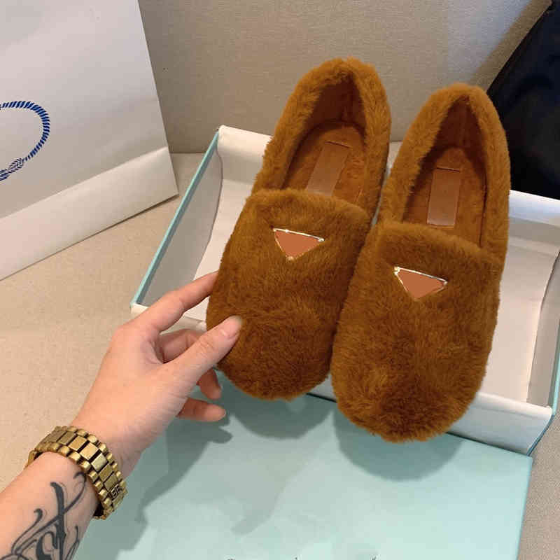 

Dress Shoes Chain Winter Autumn Warm Fur Women Flat Sexy Ladies Slip-On Solid Color Triangular Metal Decoration Snow Shoe Woman Indoor Causal Home 12KB, Black