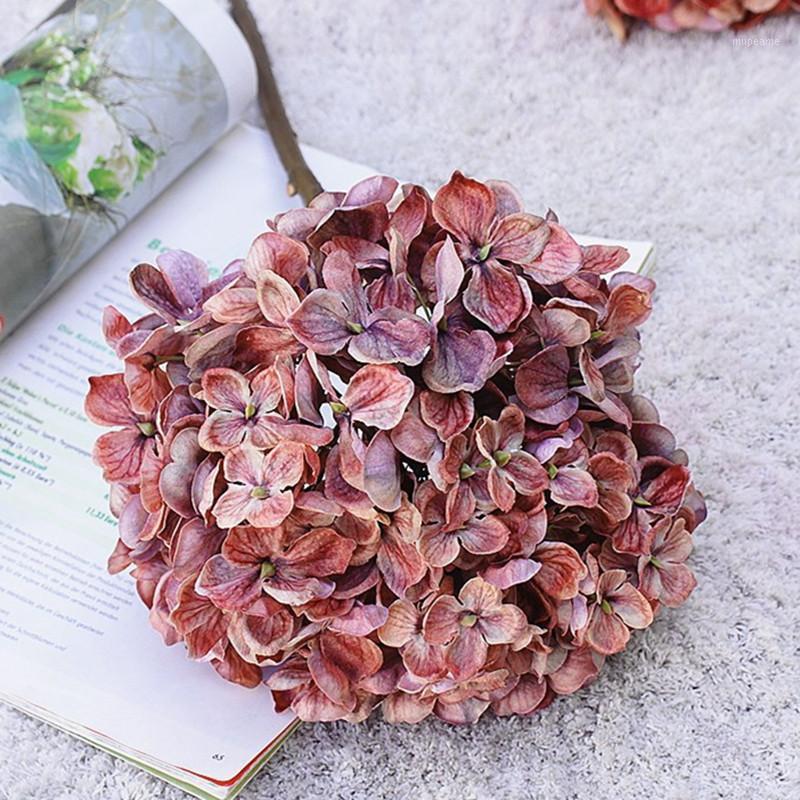 

Luxury dried looking large Hydrangea flower short branch fall decoration silk artificial flowers Photo props hotel decor flores1