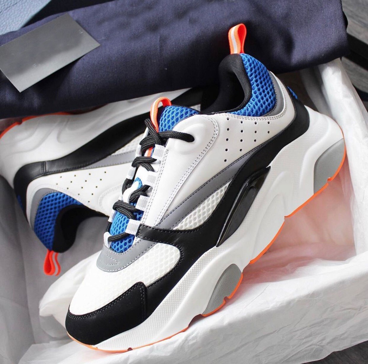 

Famous Brands B22 Sneaker Shoes !! Men Comfort Mesh Leather Rubber Sole Skateboard Walking Technical Casual Sports EU 38-47.BOX, 21