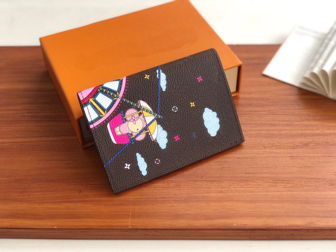 

Famous designer classic fashion leather wallet for men and women, wallet,Luxury designer bag pocket change, passport book, card bag, M69746, Old flower