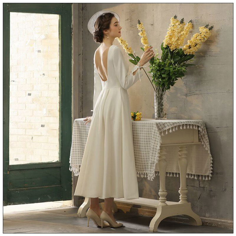 

2021 New Sexy Dress Low-cut V-sleeves, Gowns, Mari e Robe to Be Dressed As Bride a Wedding Gown MZF1, Same as the photos