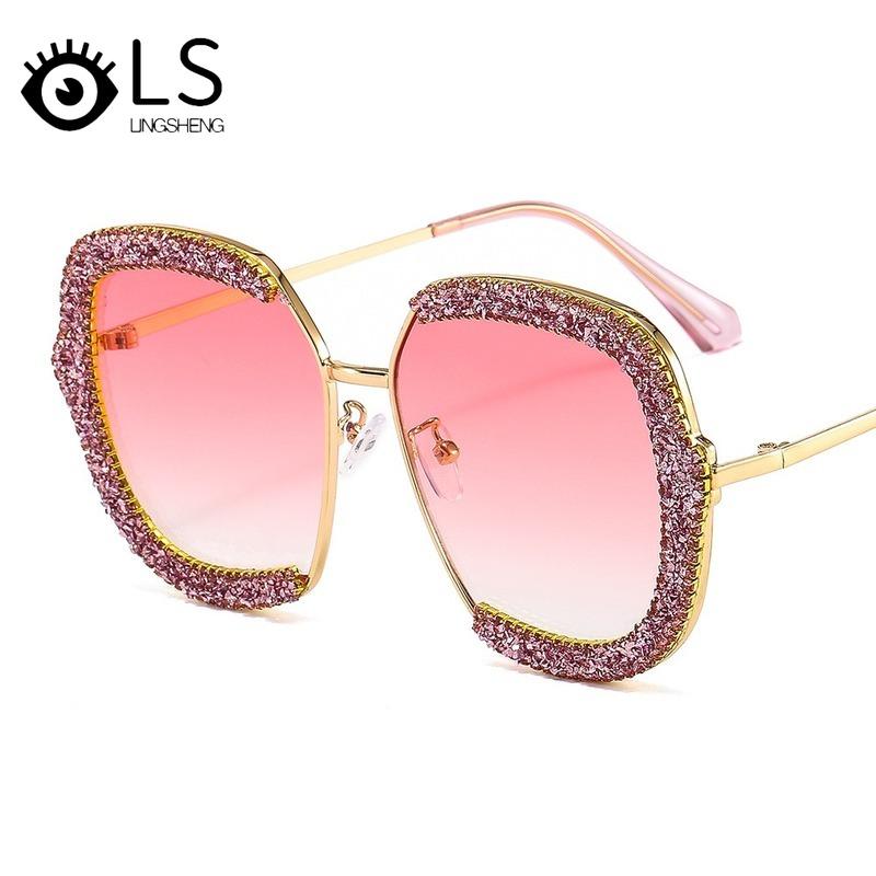 

LS Luxury Oversized Sunglasses Women Gradient Shades Fashion Sun Glasses Female Metal Frame Trend Sunglass YJ047