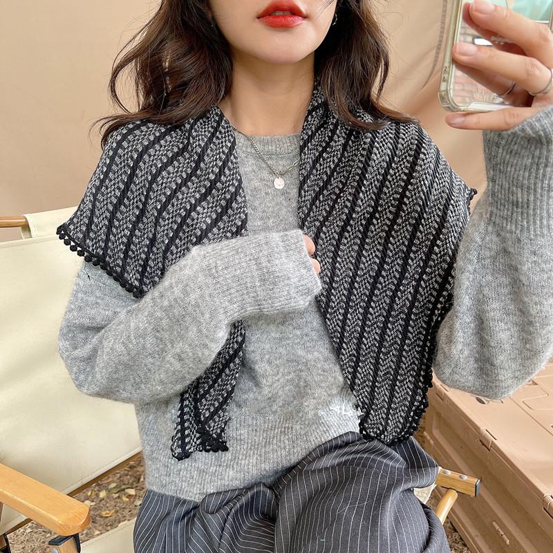 

Scarves 2021 Korean Autumn And Winter Wrinkled Women's Large Square Scarf Retro External Decorative Shawl Warm Cold Proof, Blue;gray