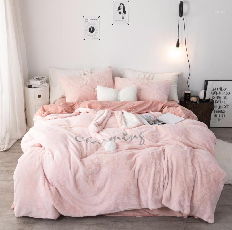 

41 Pink White Gray Ears Embroidery Fleece Fabric Girl Child Bedding Sets Velvet Duvet Cover Bed sheet/Linen Pillowcases1