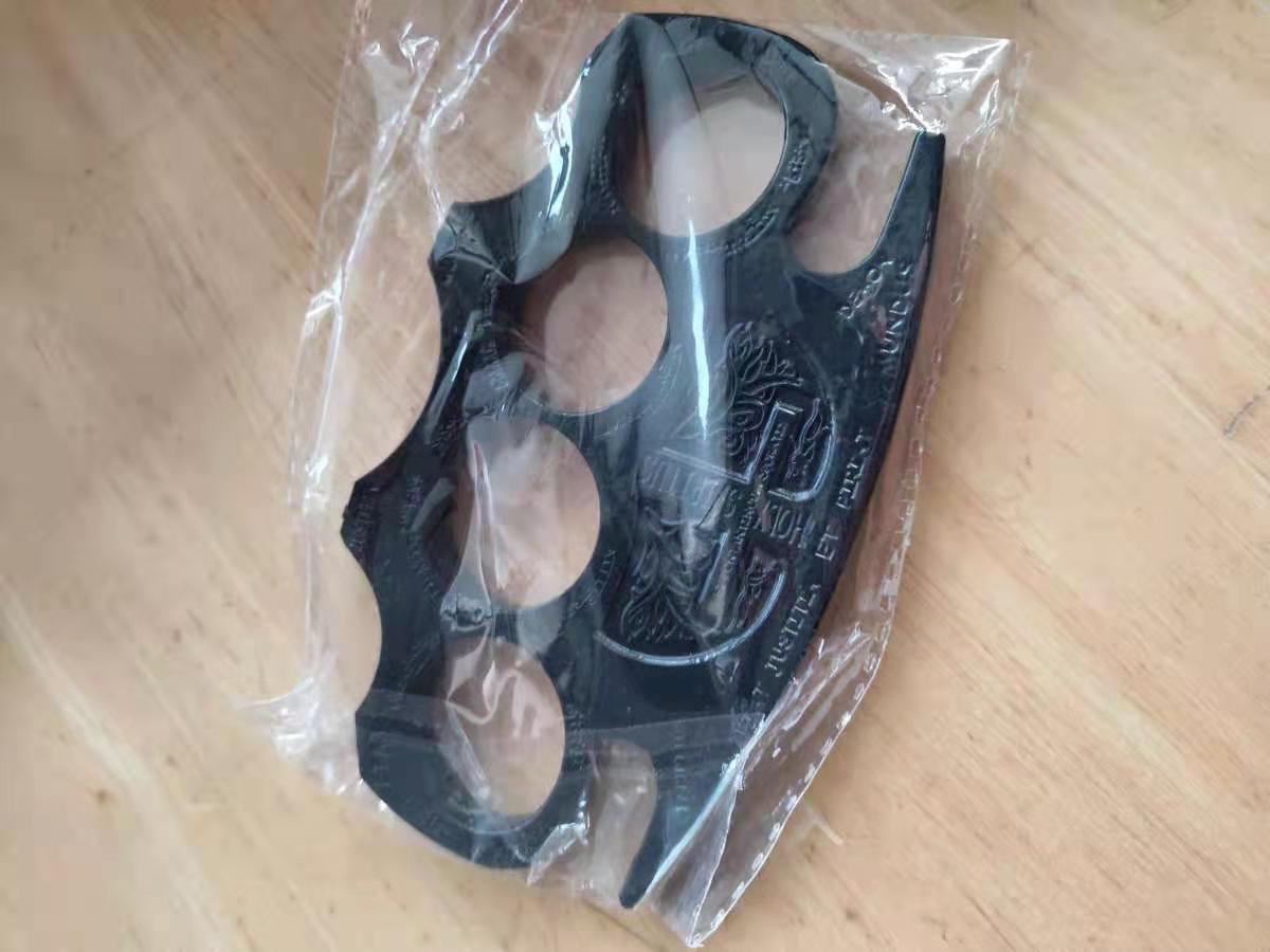 

Glass fiber tiger finger four finger hand brace hand buckle boxing set self defense weapon ring ring ring legal self defense fighting supp06