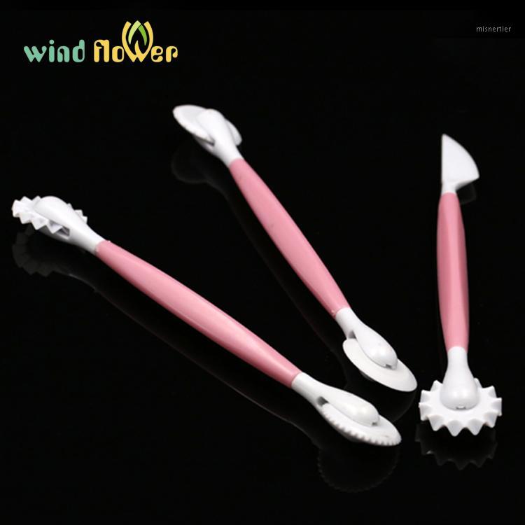 

Wind flower High Quality 3Pcs/Set Flower Fondant Cake Decorating Cake Shape Shaping Knife Bakeware Tools1