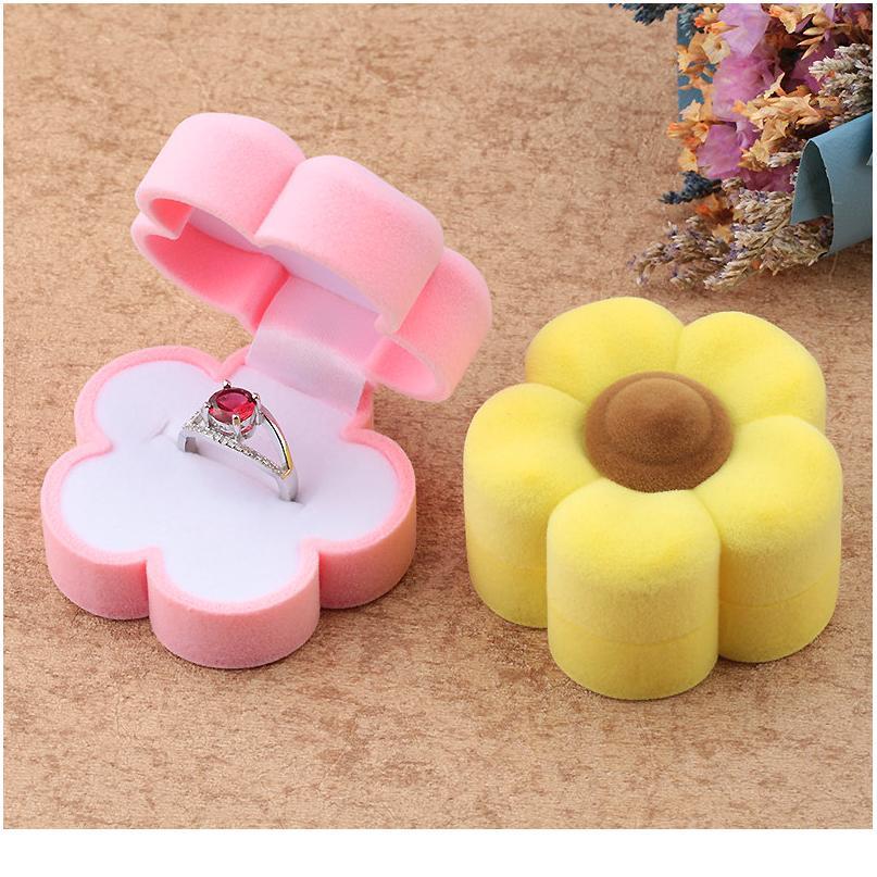 

1 Piece Lovely Flower Jewelry Box Velvet Wedding Ring Box Necklace Display Box Gift Container Case For Jewelry P jllktF