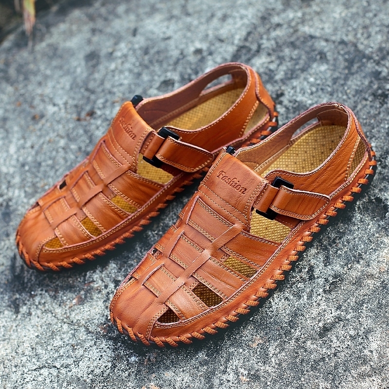 

New Summer Men Sandals Leisure Beach Men Casual Shoes High Quality Genuine Leather Sandals The Men's Sandals Big size 38-47 Y200107, Black
