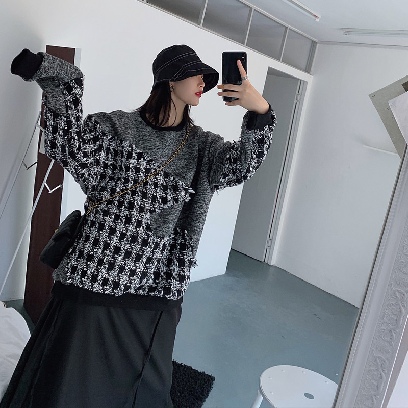 

2021 Women Sweatershirt Autumn New Turtlenecks Shredded Tweed Tops Niche Goal Round Harajuku Hoodie 4FBS, The pictures