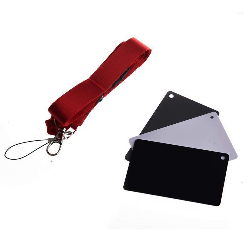 

3-in-1 Digital 18% Gray / White / Black Card Set White Exposure Balance+Strap1