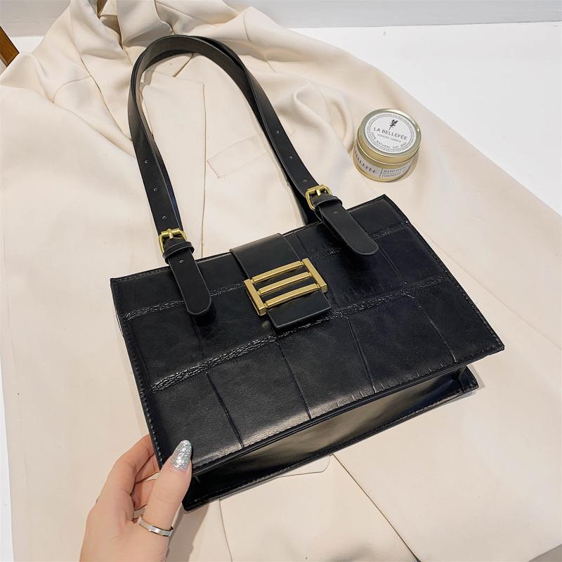 

Designer high-end small bag women's 2021 bag autumn and winter new fashion all-match texture one-shoulder armpit, Black