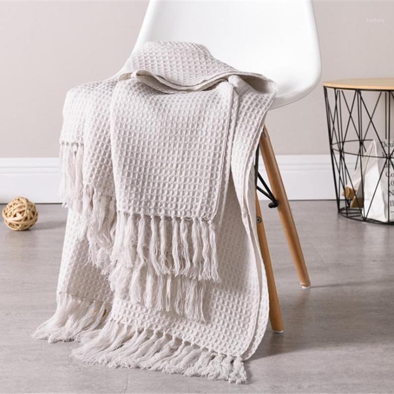 

50Knitted Wool Blanket Solid Color Waffle Embossed Blanket Nordic Decorative for Sofa Bed Throw Towell Cape Pink1