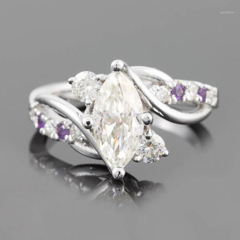 

Exquisite Simple Stainless Steel Ladies Ring Fashion Rhombus Zircon Rhinestone Silver Color Plated Women's Ring Wedding Jewelry1