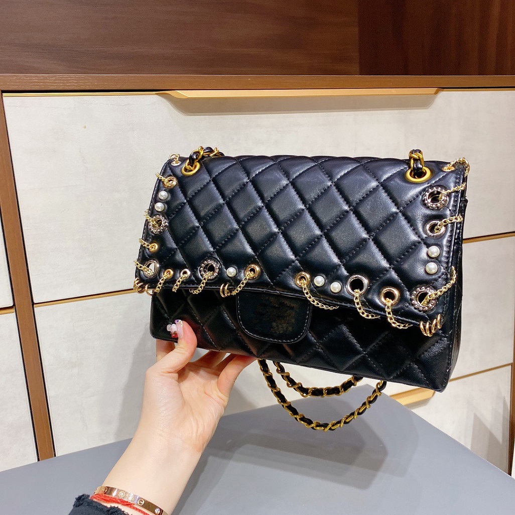 

2021 new heavy industry creates fashionable single-shoulder oblique straddle bags, multi-function bags, temperament, ladies' single-shoulder, Black