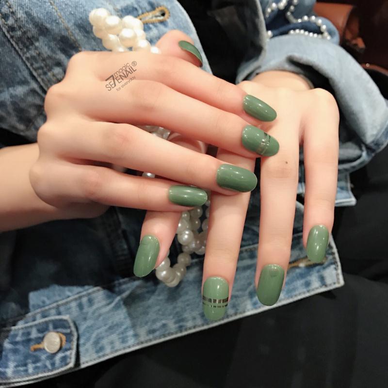 

2021 New Design Box Packing Sharp Artificial Fake Finger Nail Tips Black Press On Removable Acrylic Nails 24 pce 3d fake nails, F71