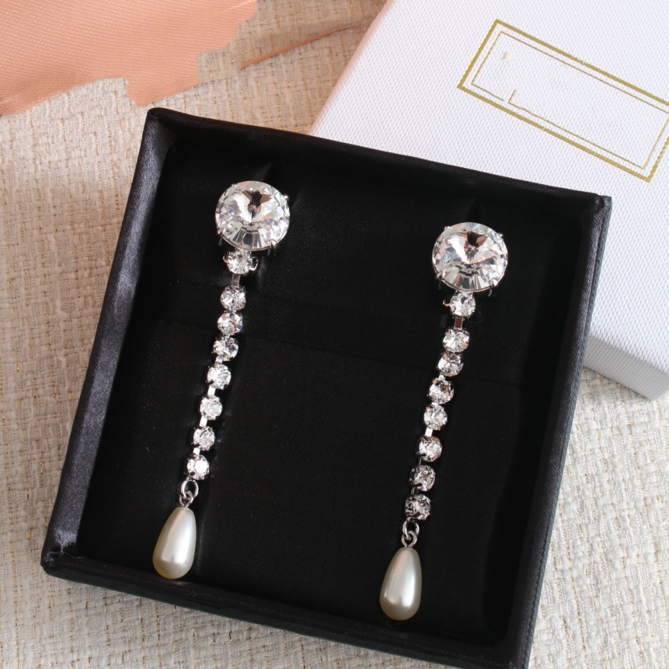 

Luxury Dangle & Chandelier Seiko brass Swarow crystal diamond ladies temperament fashion diamond long tassel earring female, Silver